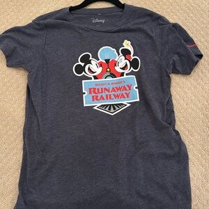 Disney youth shirt Mickey and Minnie’s runaway railway